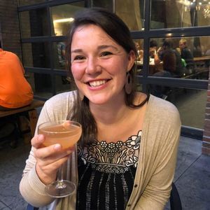 Meet your Posher, Laura